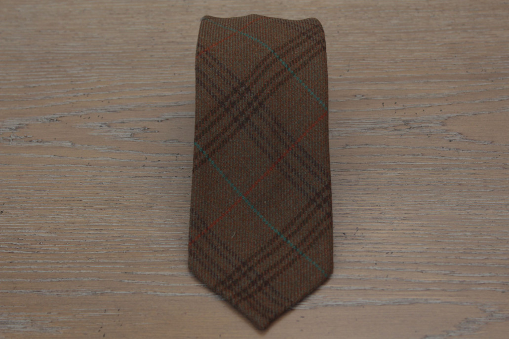 Checked tie brown colour 17797