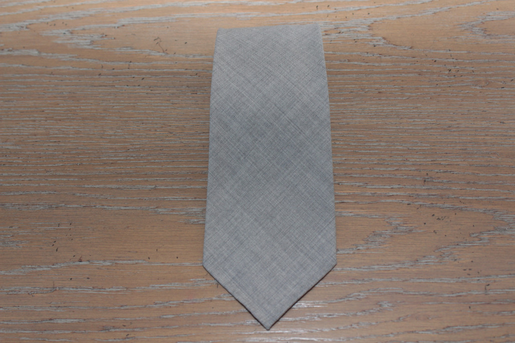Tasmania wool tie  light gray colour