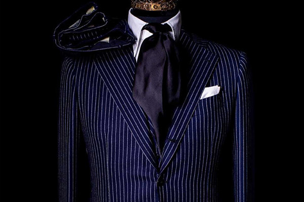 SUITS